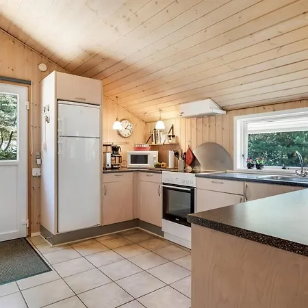 Valpuri - 1-3km To The Fjord By Interhome Feriehus *